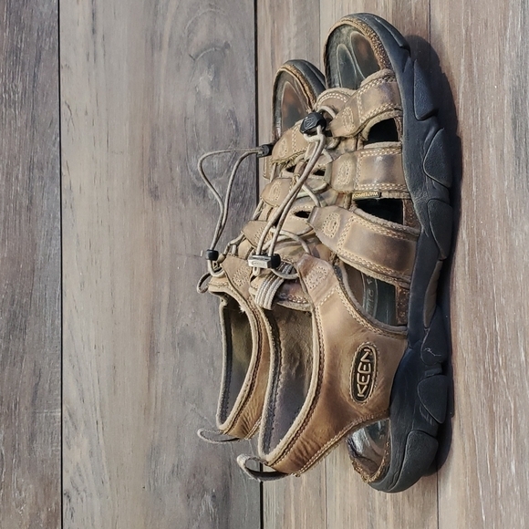 Keen Mens Daytona Timberwolf Outdoor Hiking sandals shoes sz 10.5 - Picture 2 of 11